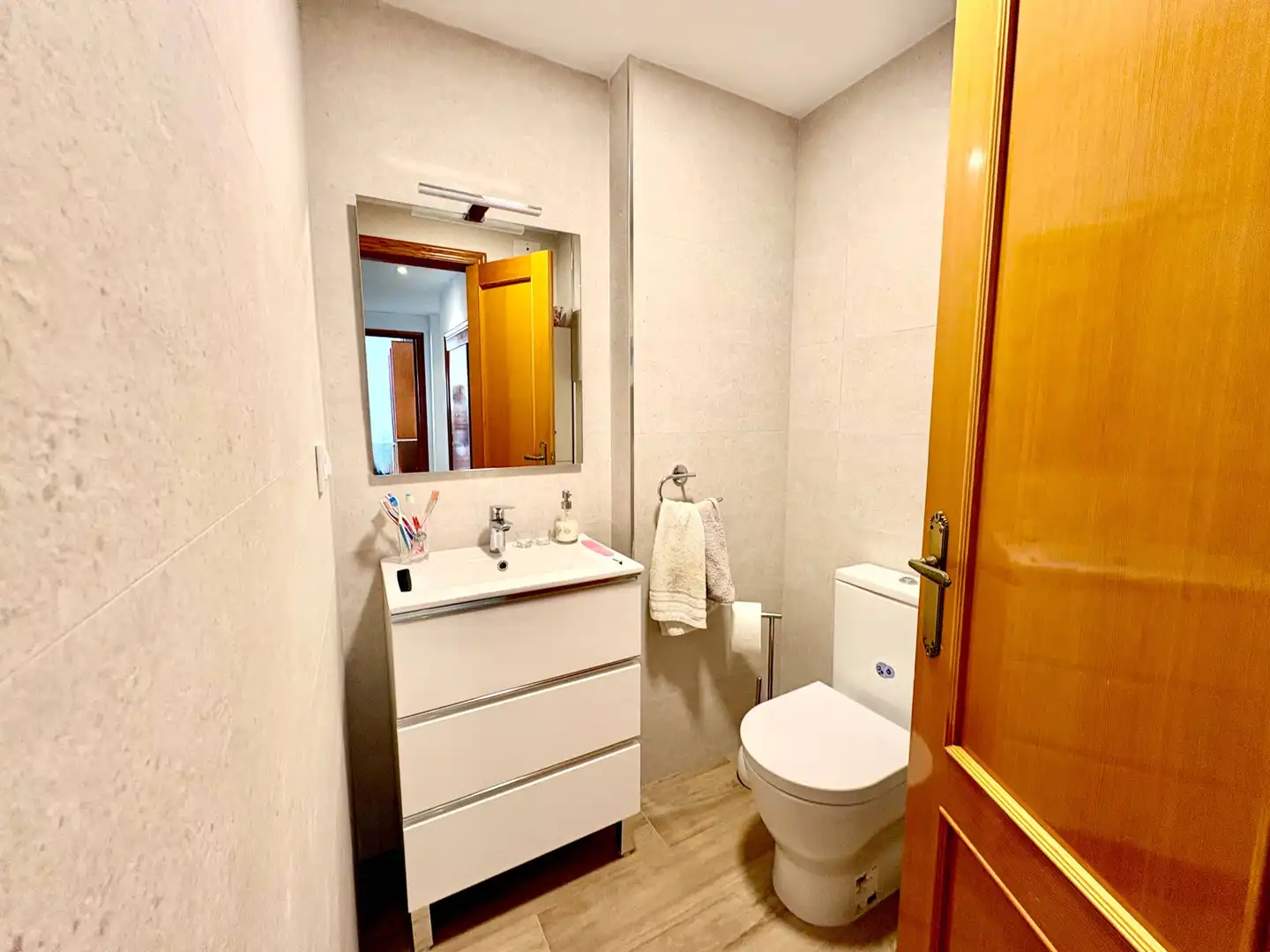 Bany de Apartament en venda en Salobreña amb Jardí privat, Terrassa i Moblat