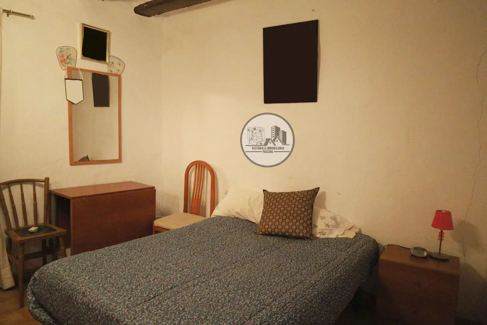 Habitación de Casa o chalet en venta en Samper de Calanda con Terraza, Trastero y Amueblado