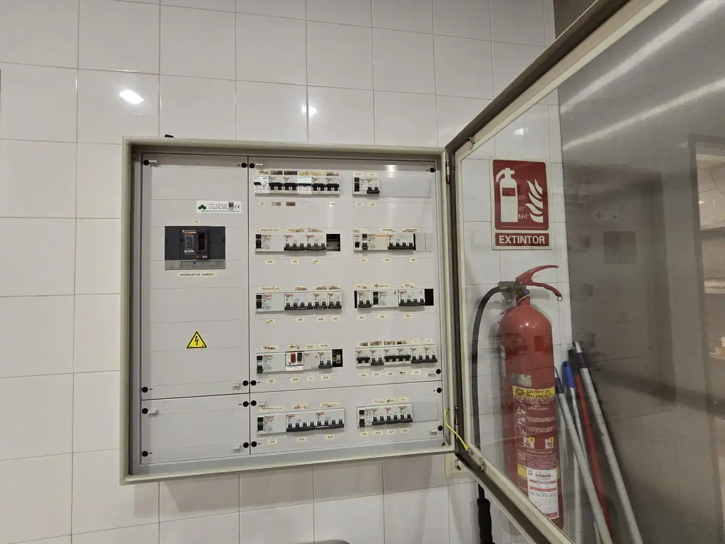 Buildings for sale in Esquivias  with Alarm