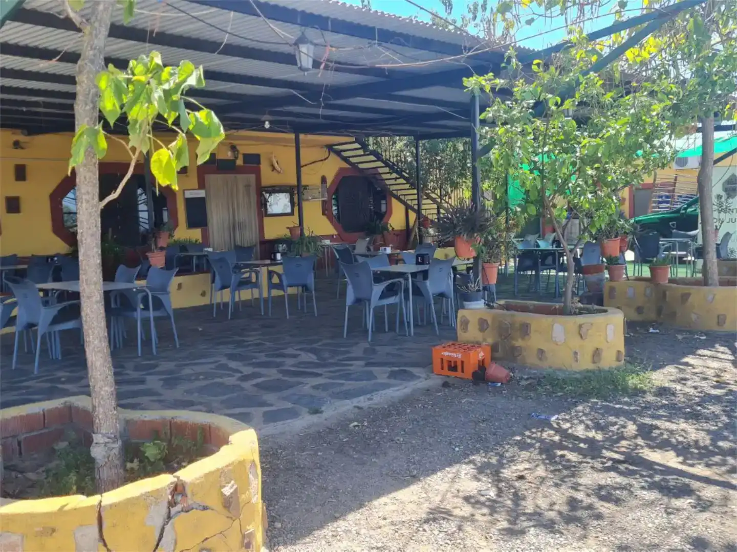 Local en venta en Casas de Don Pedro con Aire acondicionado, Parquet y Amueblado