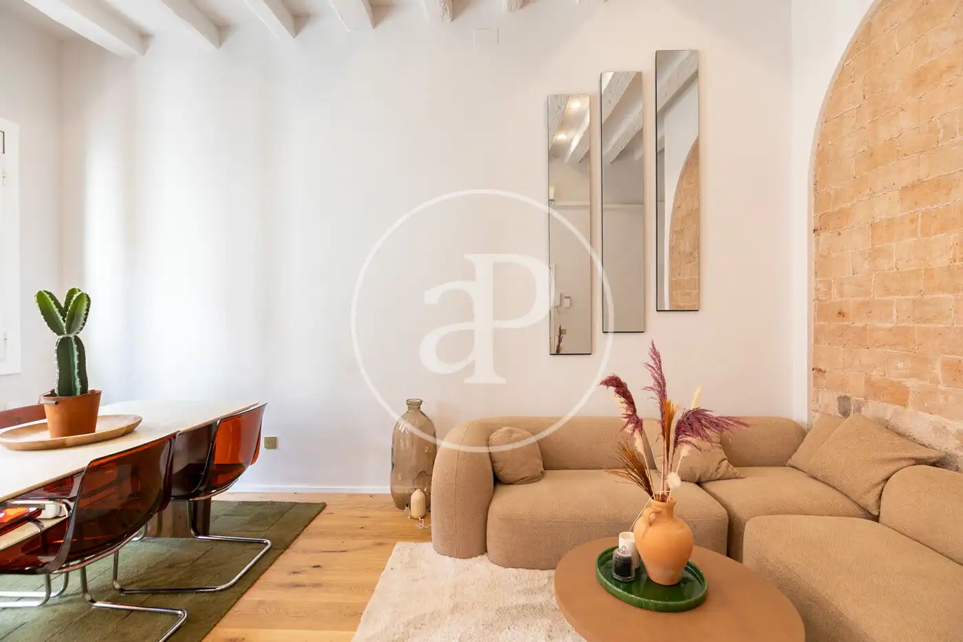 Wohnung zur Miete in Carrer de Sant Pere Màrtir, Vila de Gràcia