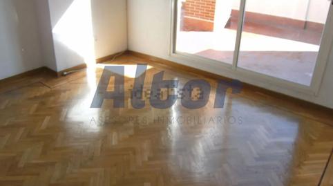 Foto 5 de Àtic de lloguer a Del Planetario, Legazpi, Madrid