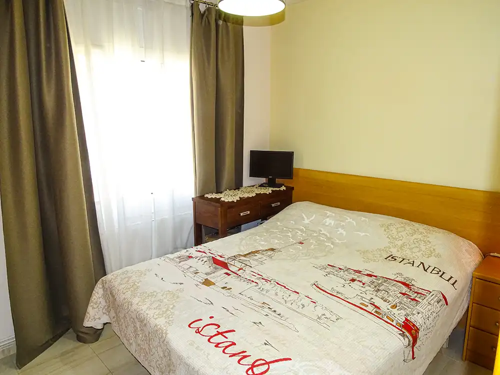 Schlafzimmer von Wohnung zum Verkauf in Calafell mit Klimaanlage, Heizung und Terrasse