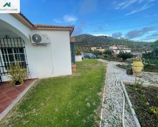 Vista exterior de Finca rústica en venda en Vélez-Málaga amb Aire condicionat, Jardí privat i Terrassa