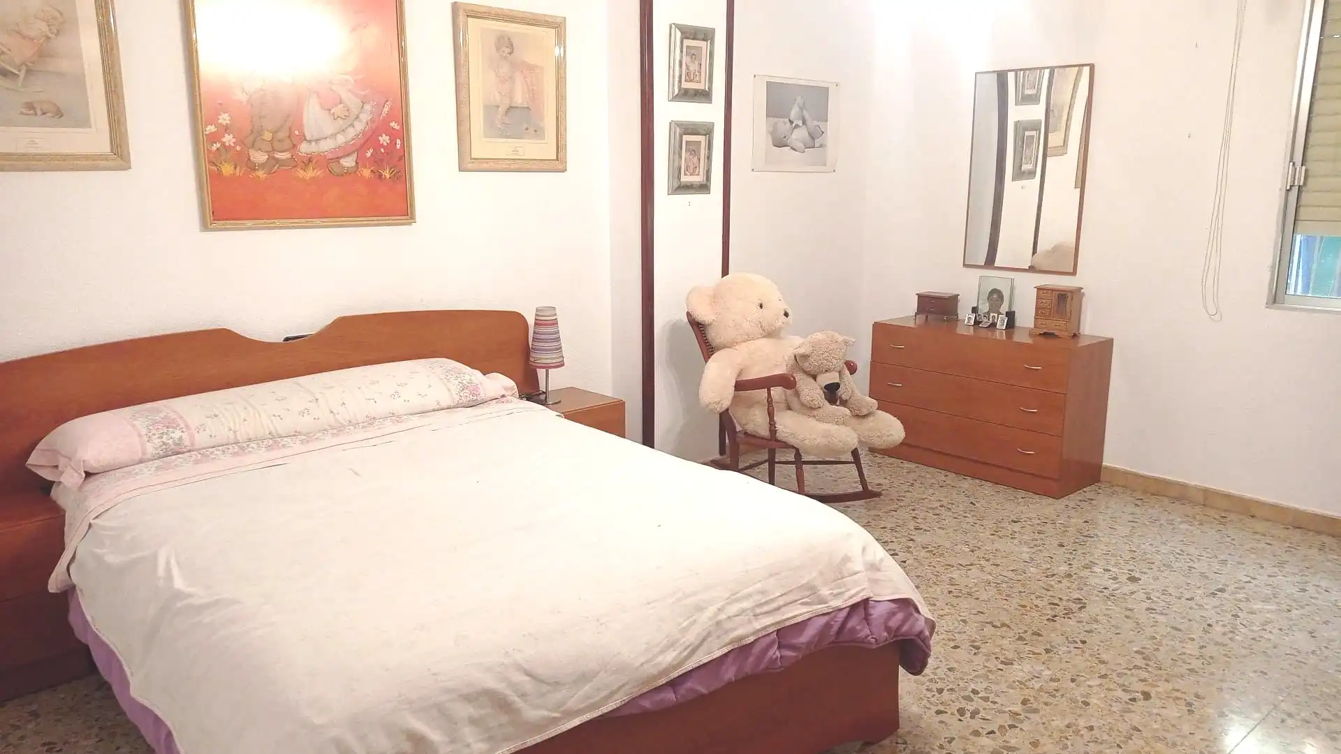Casa adosada en venda a Monzón