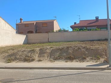 Terreno residencial en venta en Novés