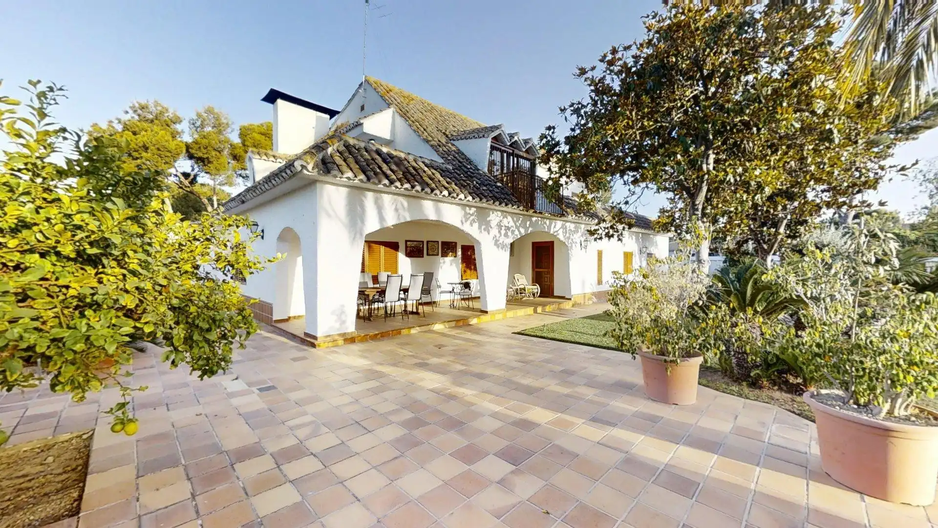 Jardí de Casa o xalet en venda en L'Eliana amb Aire condicionat, Calefacció i Jardí privat
