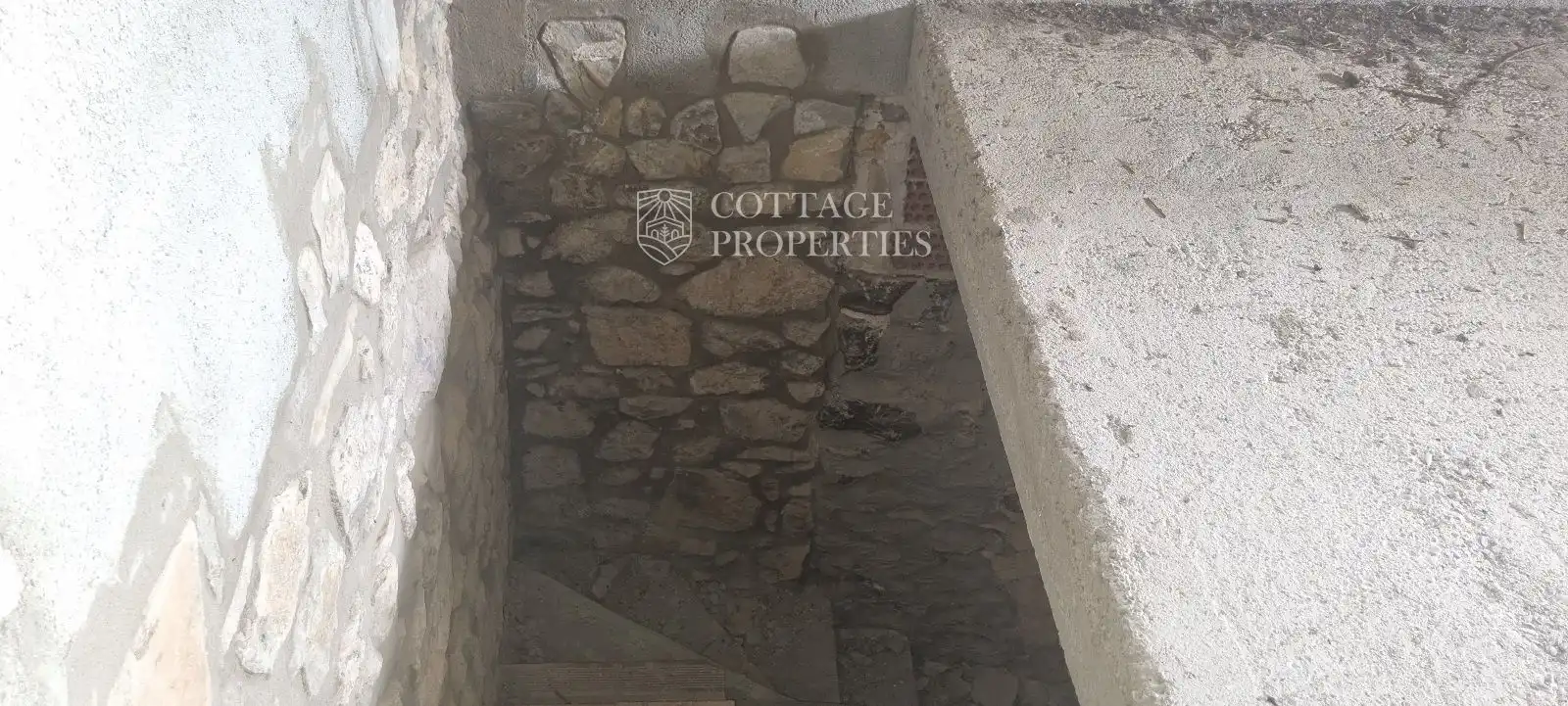 Finca rústica en venda en Montagut i Oix