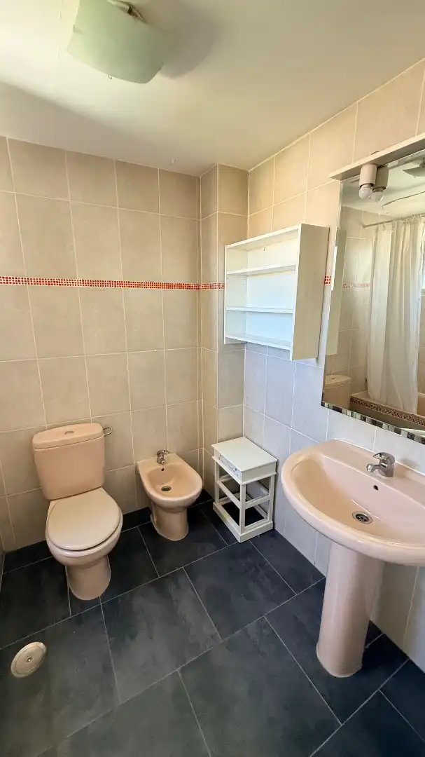 Baño de Piso en venta en Torremolinos con Aire acondicionado, Terraza y Trastero