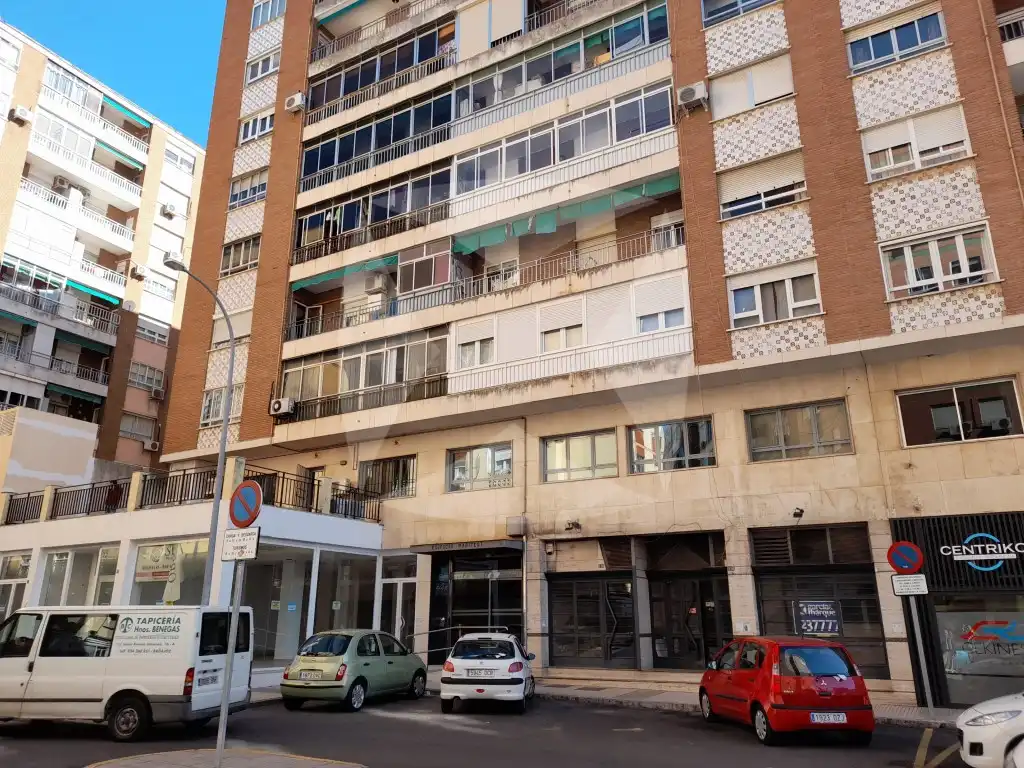 Gewerbefläche zur Miete in C. Héroes de Cascorro