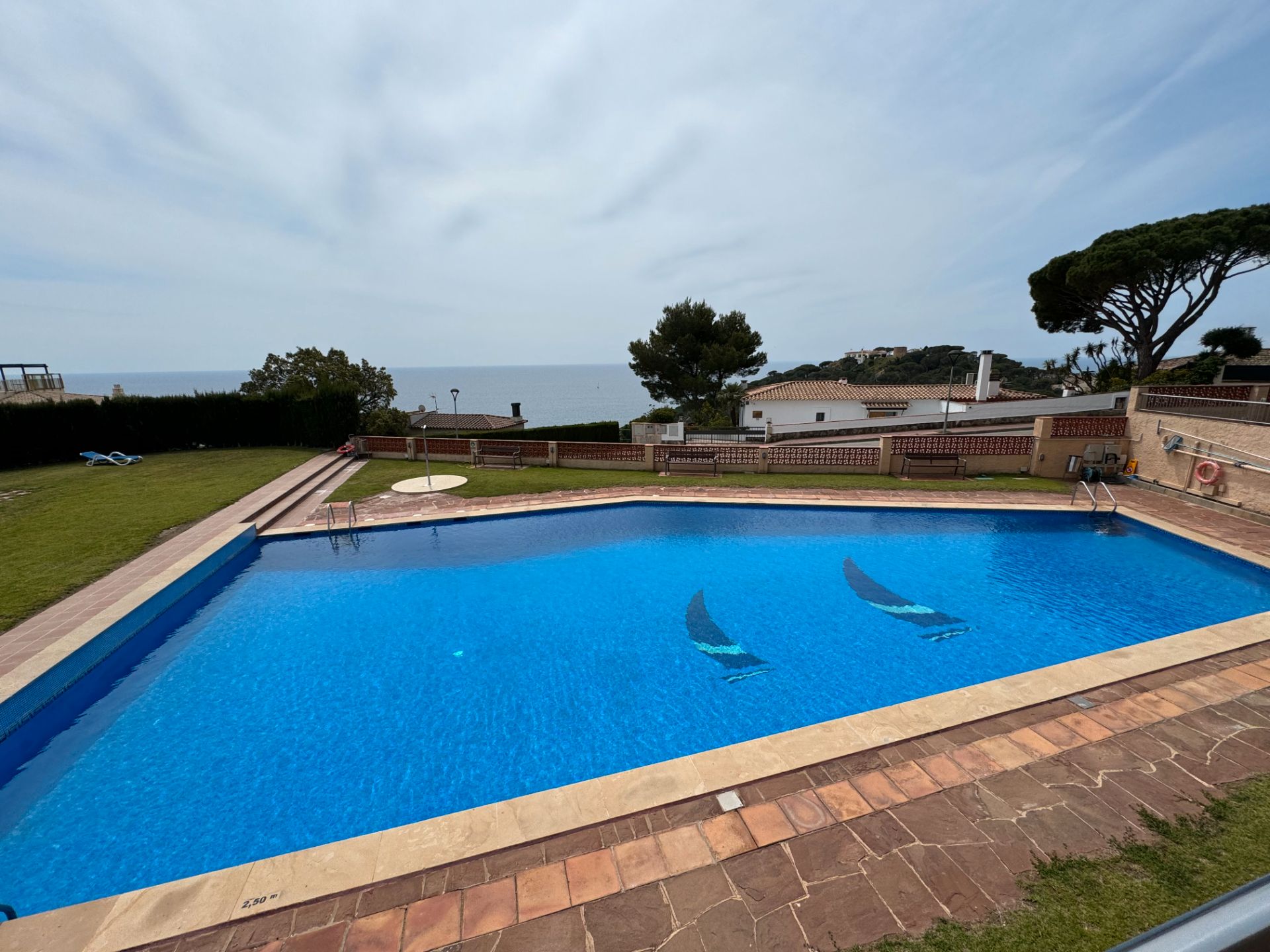 Swimming pool of Flat for sale in Sant Feliu de Guíxols  with Heating, Furnished and Oven