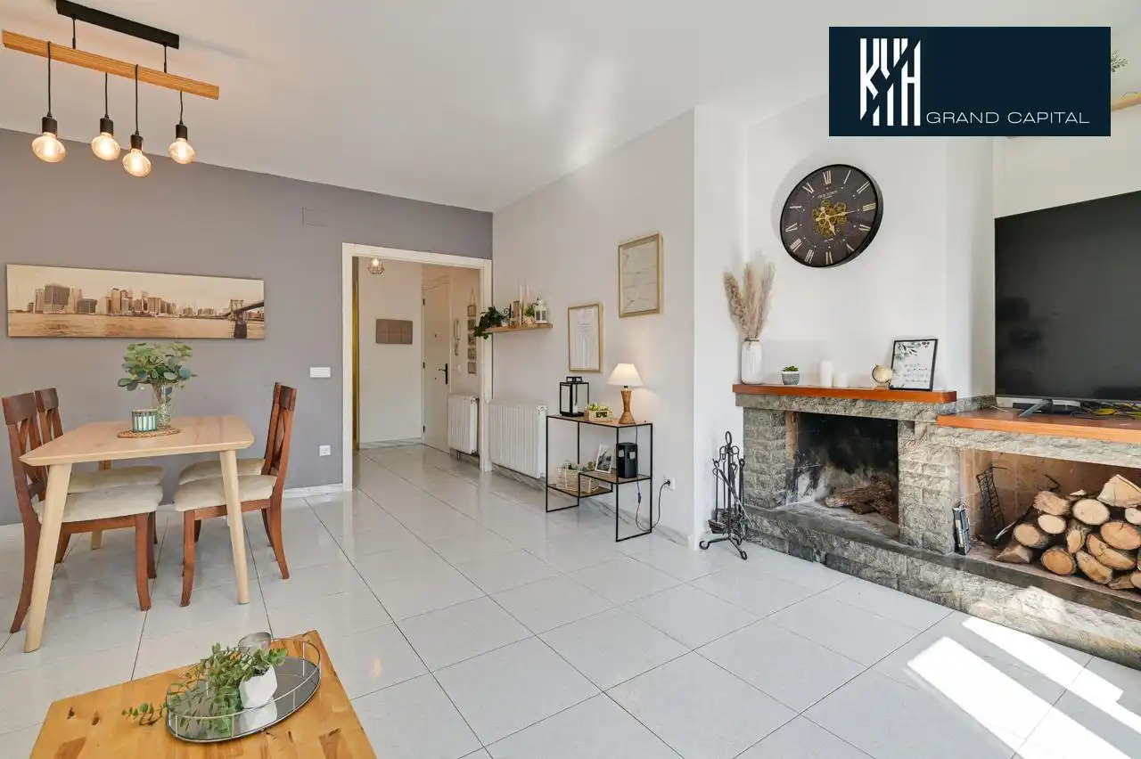 Maison mitoyenne avec terrasse à vendre à Plaça Mestre Mas i Ros, imagen 17
