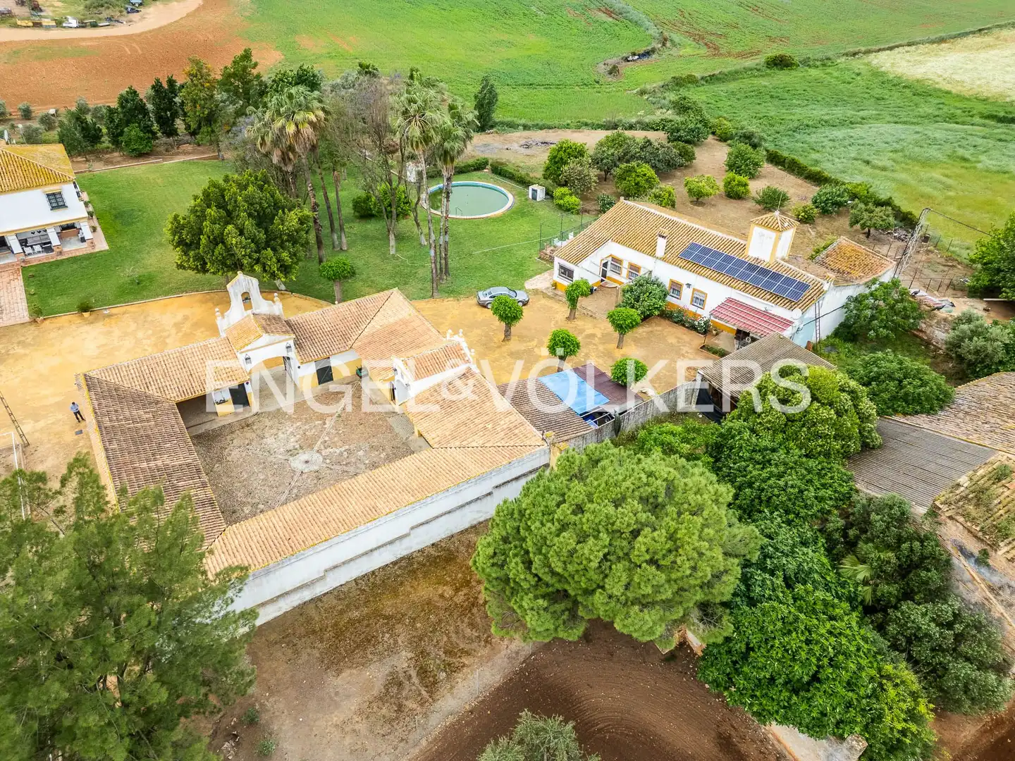 Casa rústica amb terrassa en venda a Mairena del Alcor, imagen 7