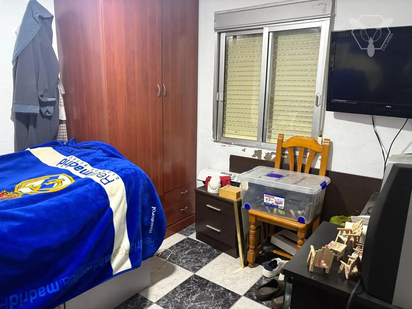 Habitación de Piso en venta en Huelva con Amueblado
