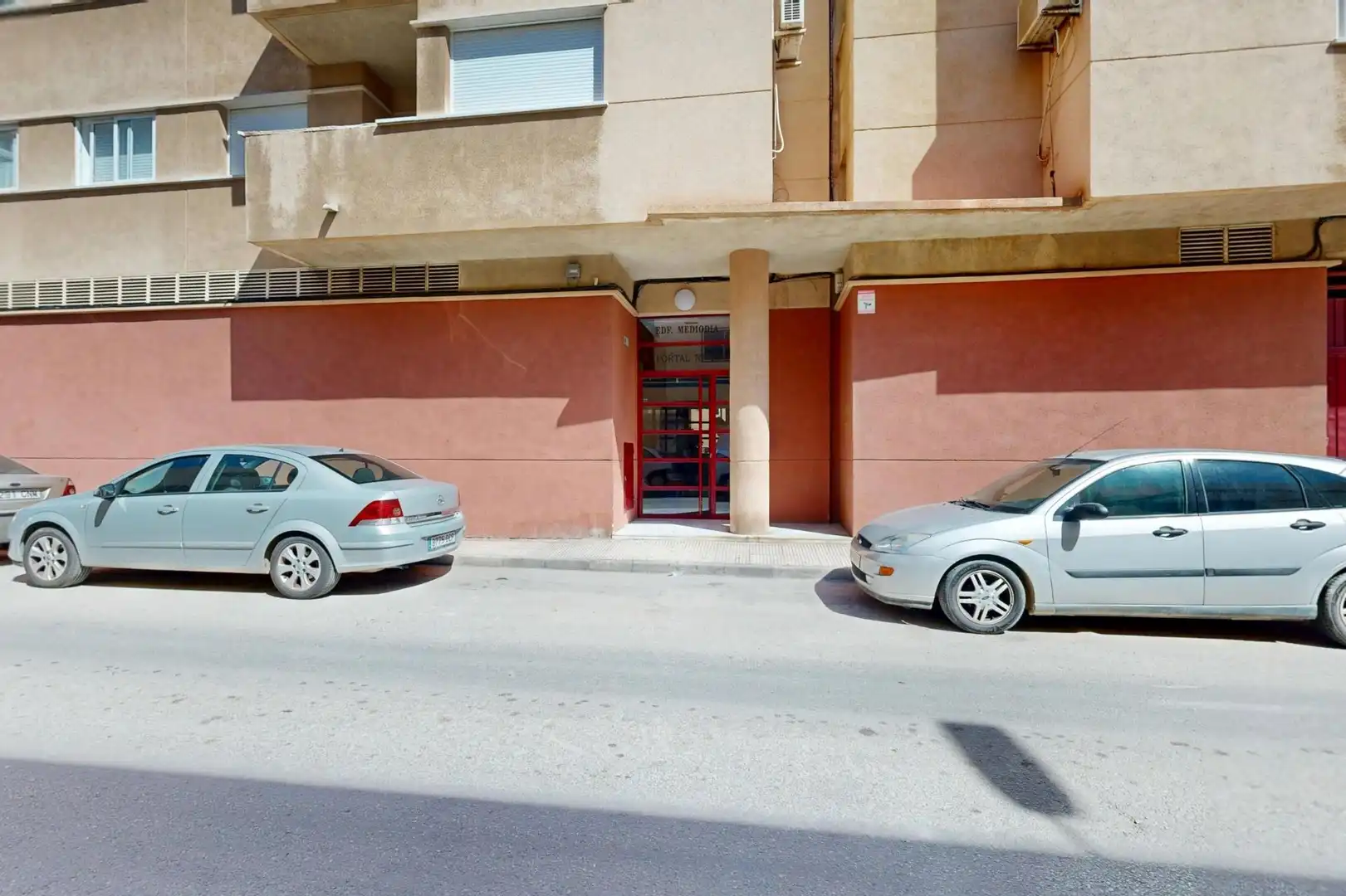 Vista exterior de Piso en venta en Cartagena con Calefacción