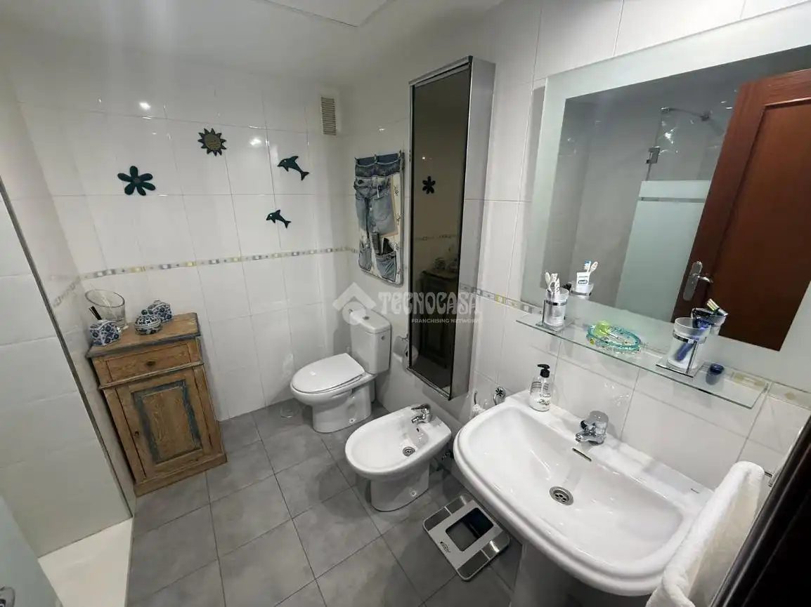 Baño de Piso en venta en Estepona con Balcón