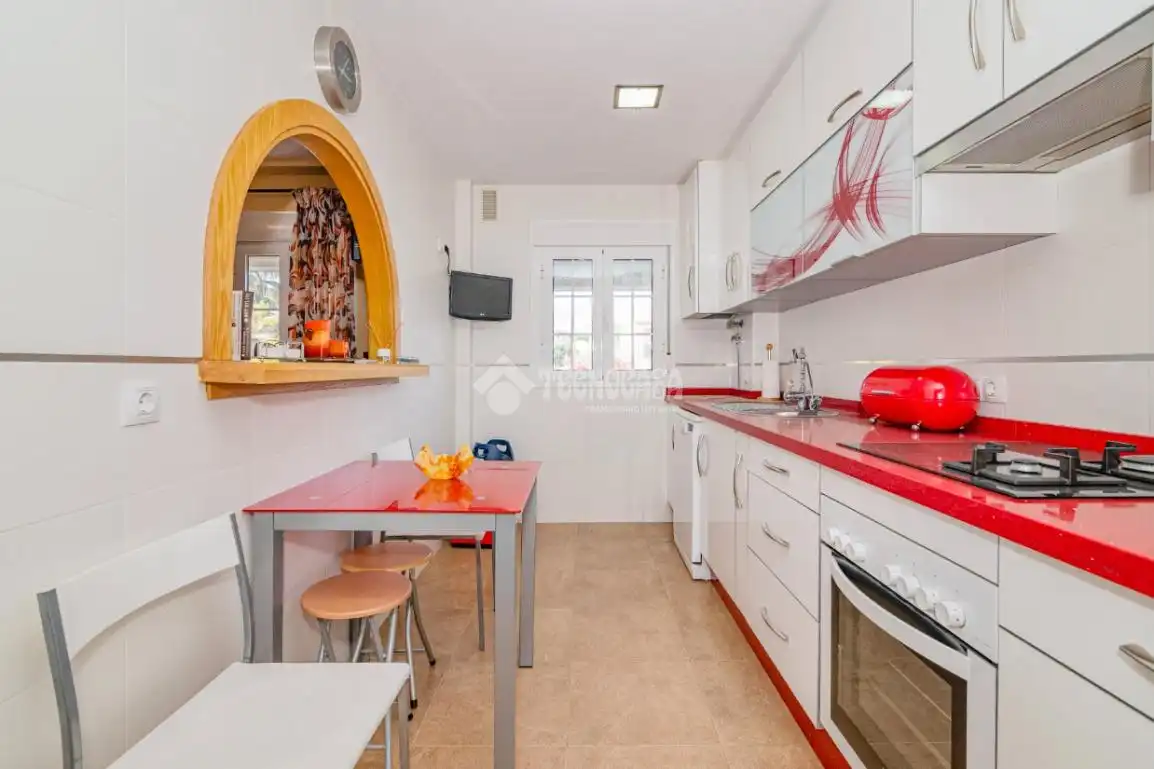 Cocina de Piso en venta en Lucena con Aire acondicionado y Amueblado