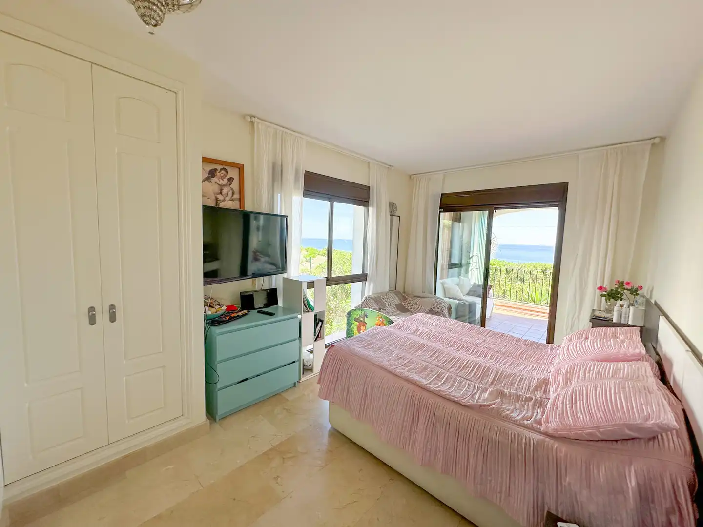 Rez-de-chaussée avec terrasse à vendre à La Alcaidesa, imagen 16