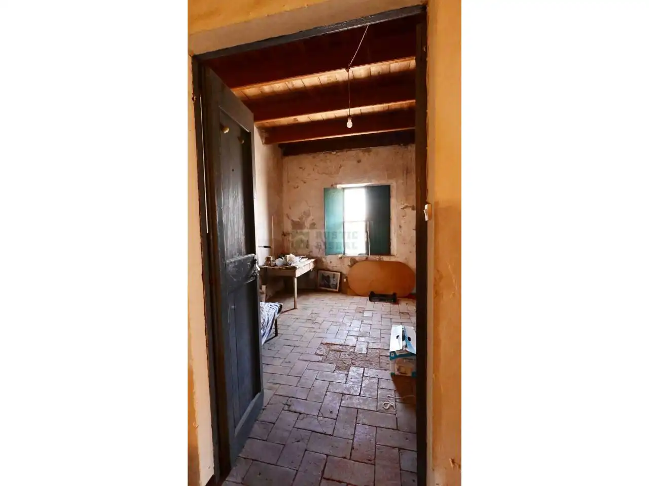 Country homes for sale in Pontós  with Air Conditioner, Heating and Private garden