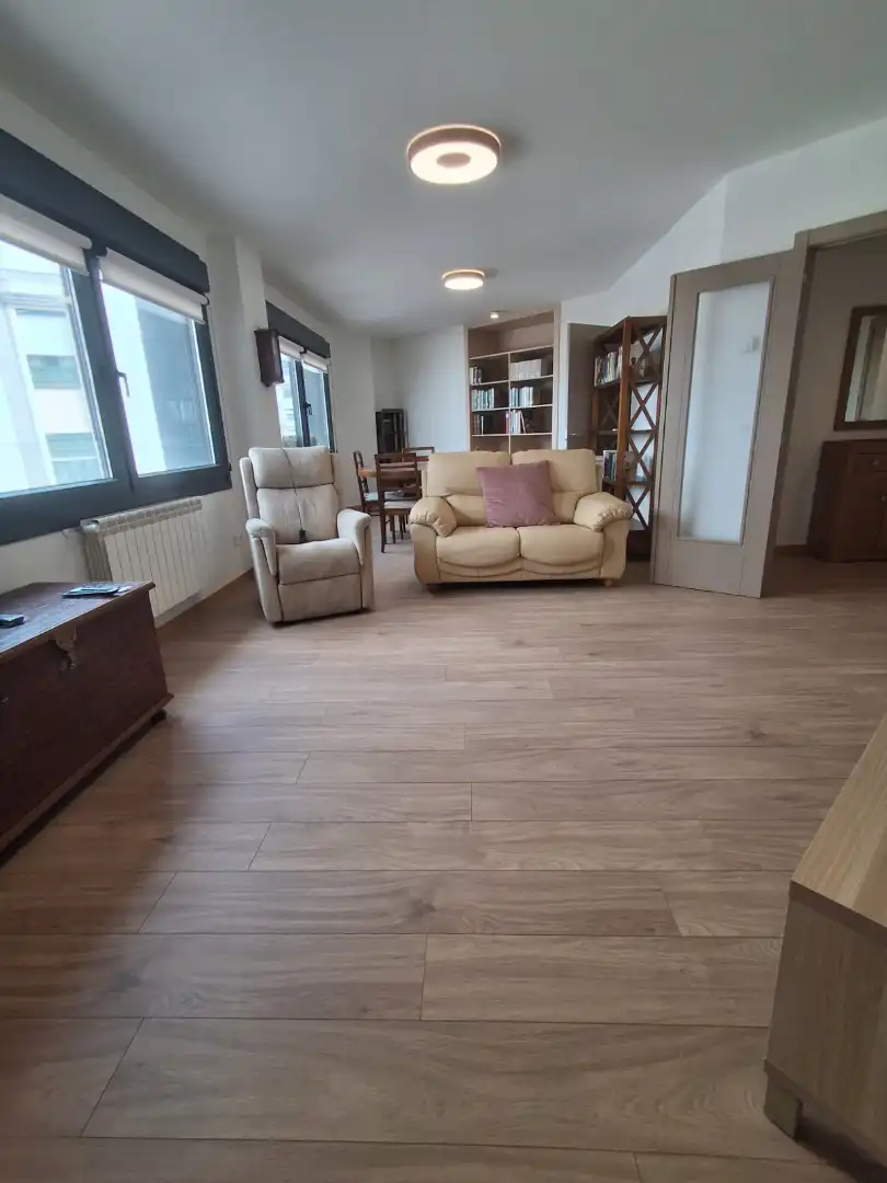 Sala de estar de Piso en venta en Oviedo  con Calefacción y Trastero