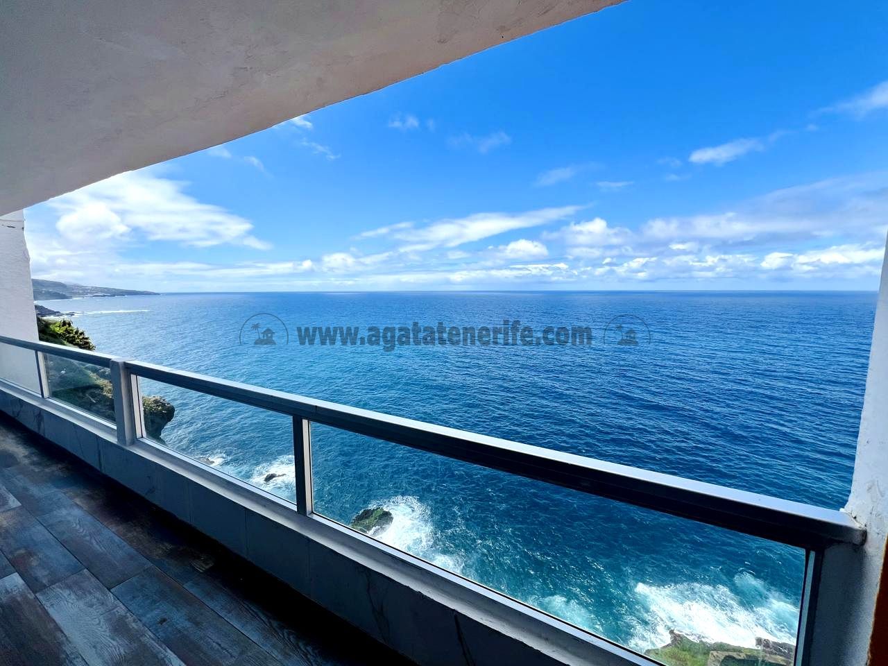 Vista exterior de Pis en venda en Los Realejos amb Parquet i Moblat