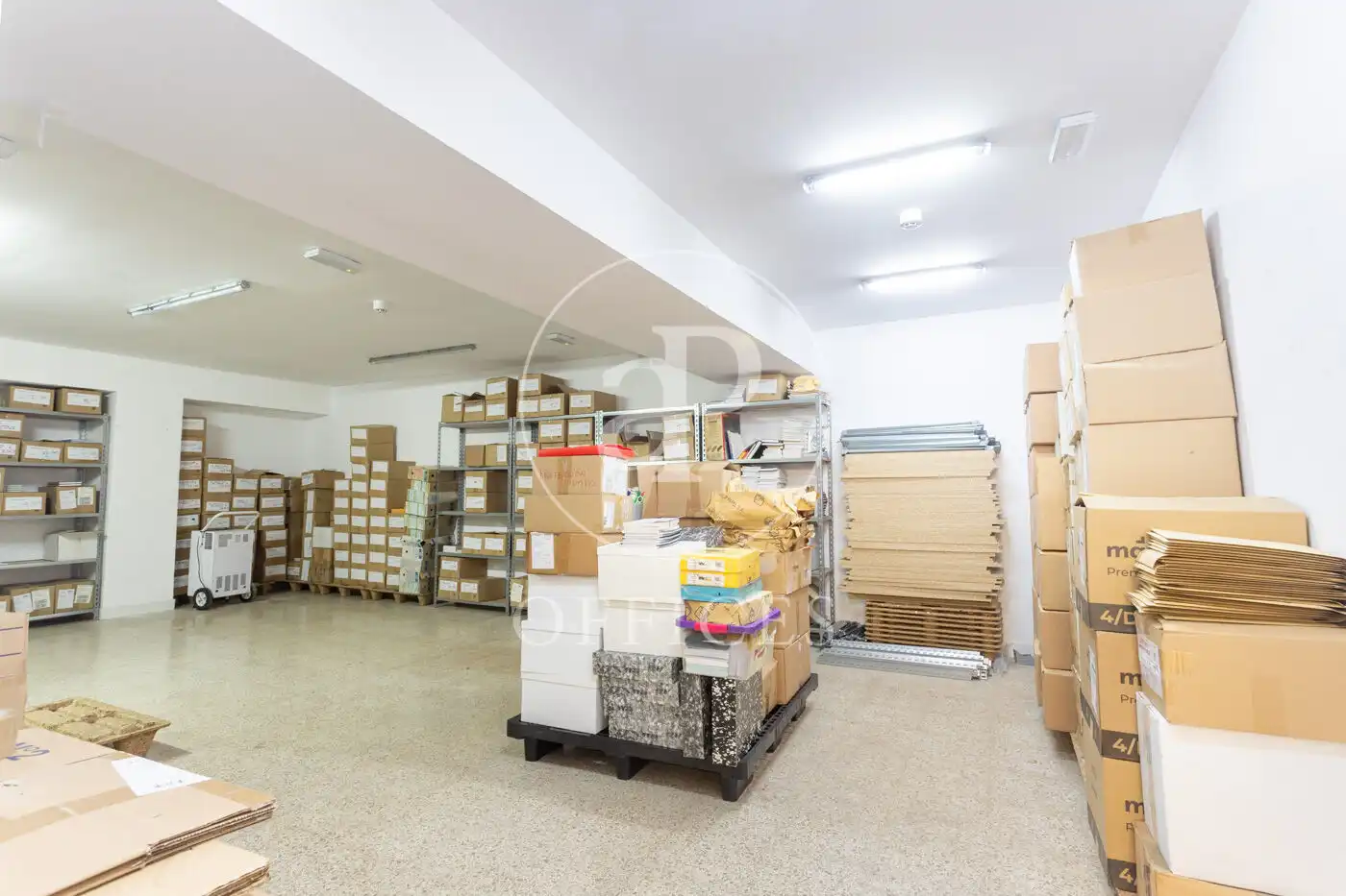 Büro zum Verkauf in Barcelona mit Heizung
