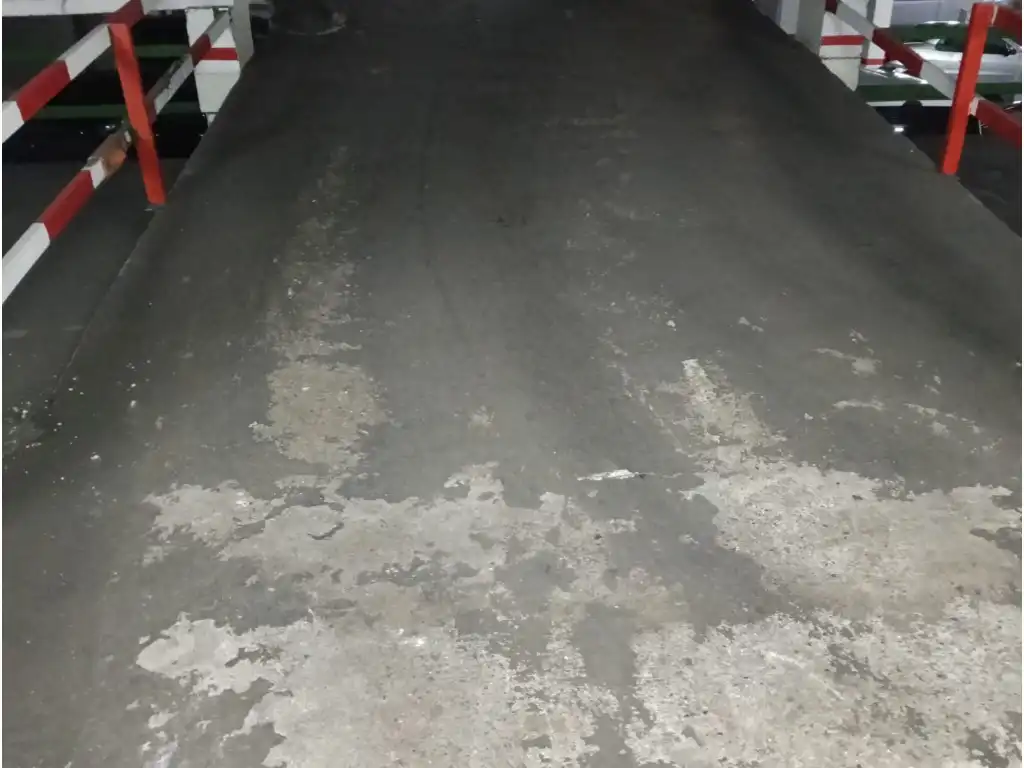 Einzelparkplatz zum Verkauf in Horta - Guinardó, imagen 4