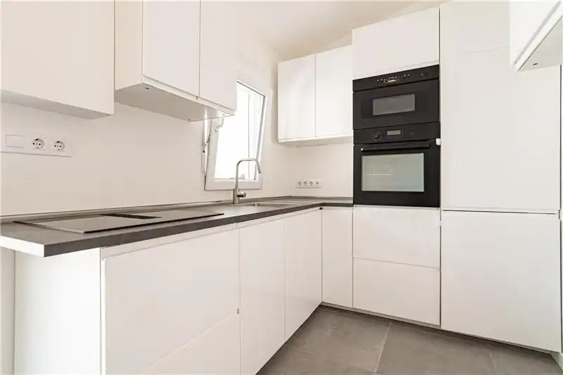 Cuina de Apartament en venda en  Palma de Mallorca amb Aire condicionat i Balcó