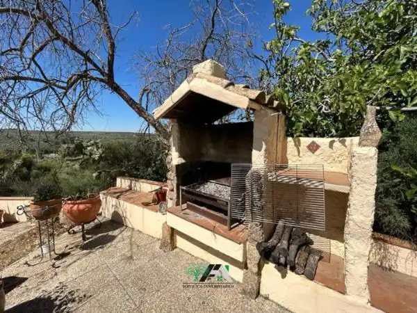 Casa rústica amb piscina en venda a Baeza, imagen 27