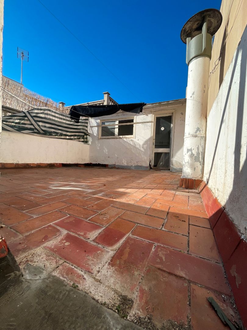 Terrassa de Casa adosada en venda en Badalona amb Jardí privat, Parquet i Terrassa