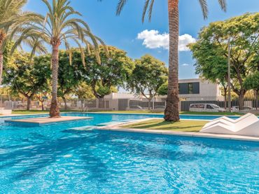 Mini appartamento con piscina in vendita a Torre Bellver