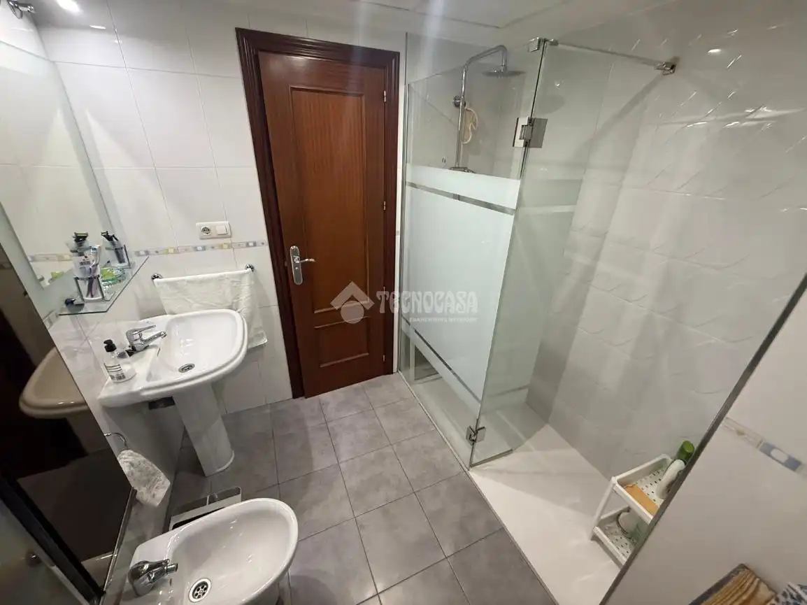 Baño de Piso en venta en Estepona con Balcón