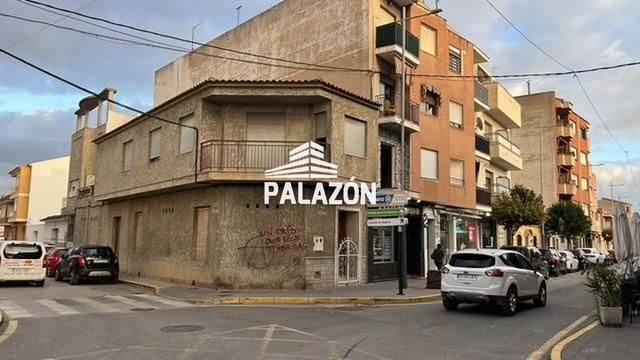 Casa-chalet en Venta en Catral