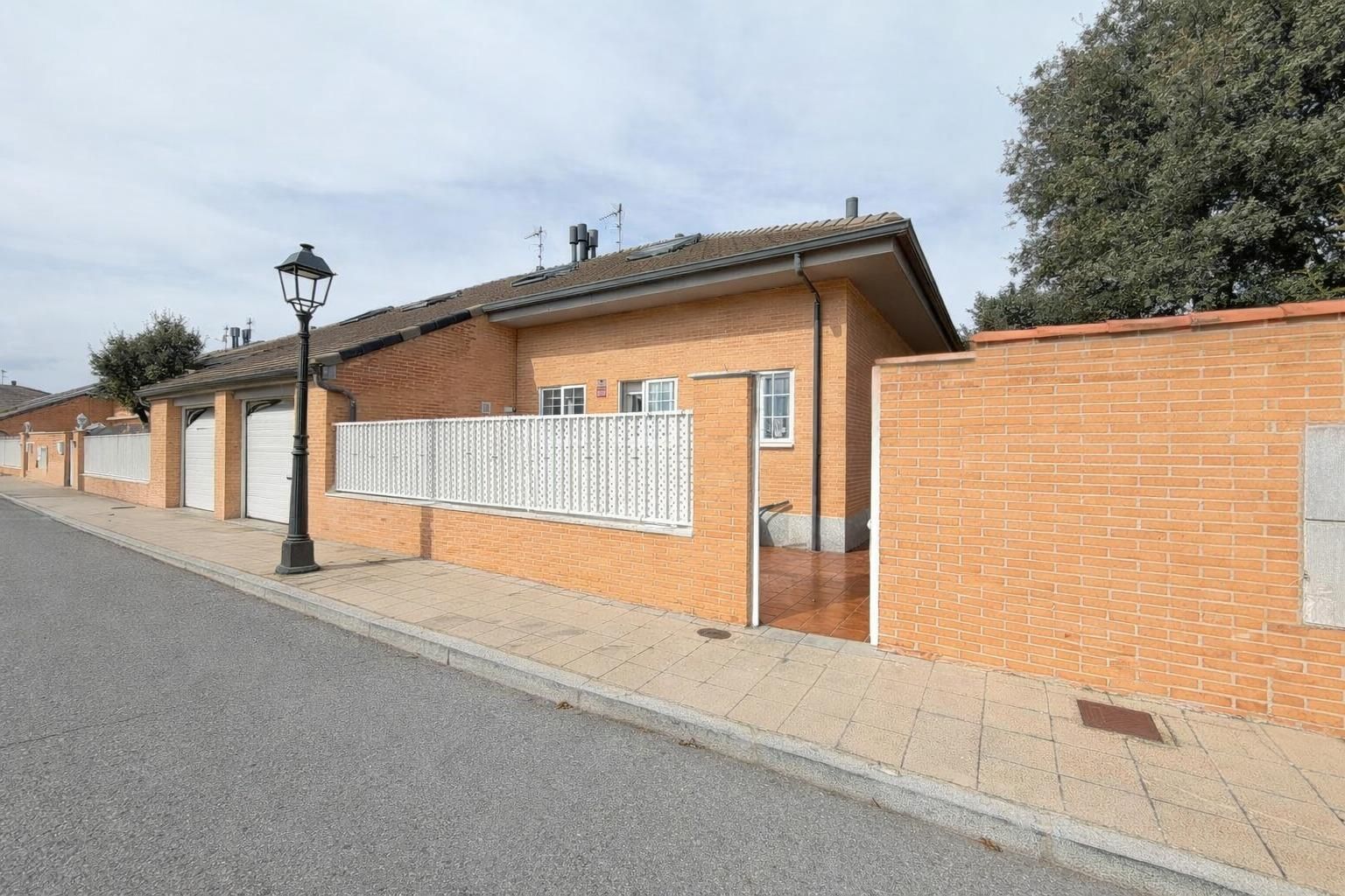 Casa o chalet en venta en Hervencias Altas - El Pinar