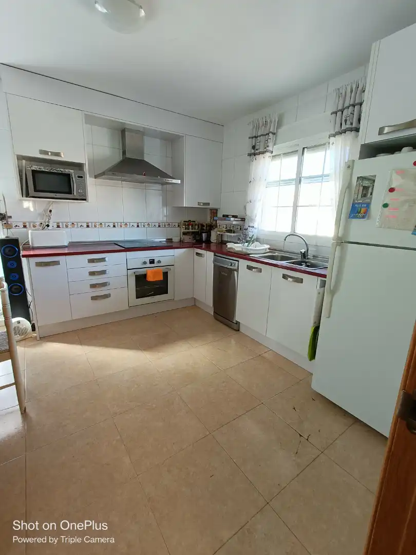 Cocina de Casa o chalet en venta en Burguillos de Toledo con Calefacción, Jardín privado y Amueblado