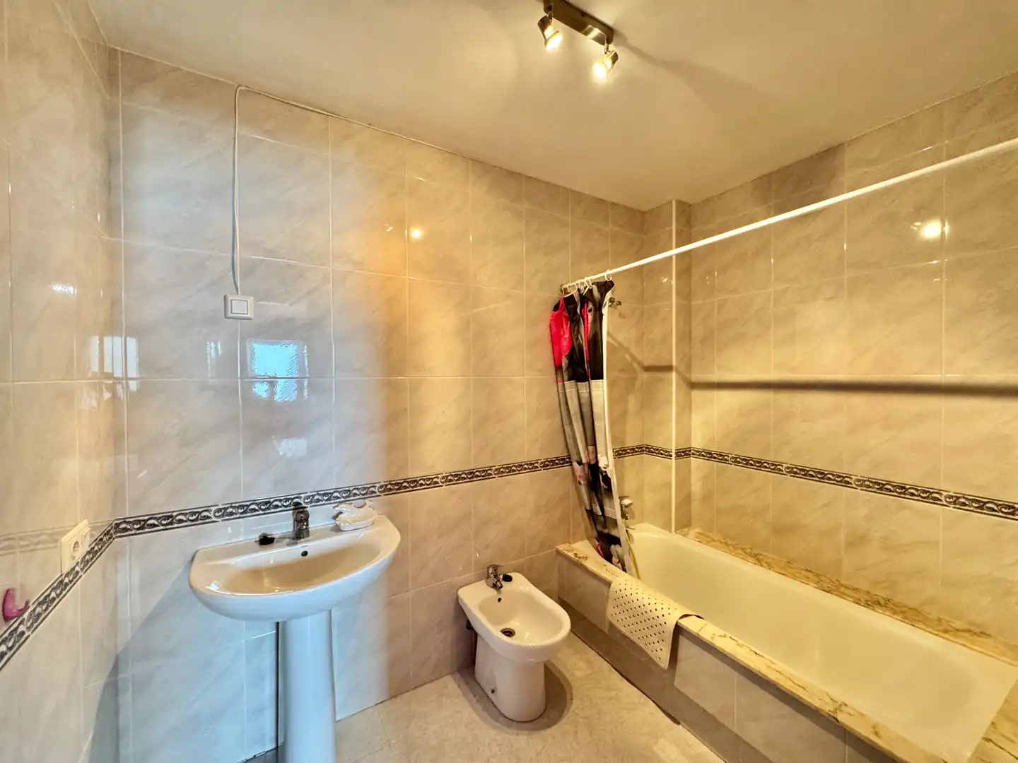 Baño de Piso en venta en Arteixo con Parquet, Amueblado y Horno