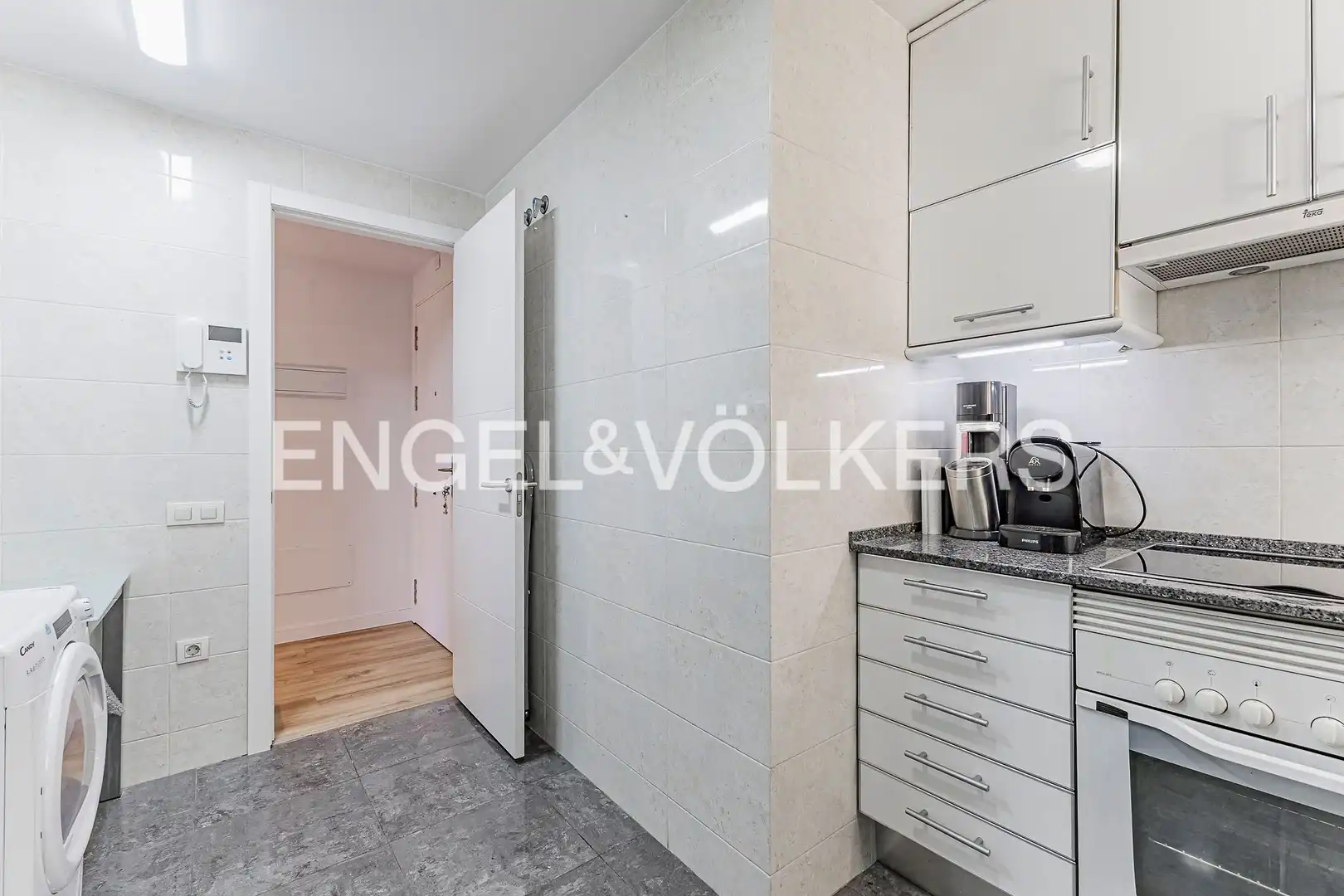 Cocina de Ático en venta en Barcelona con Aire acondicionado, Calefacción y Terraza