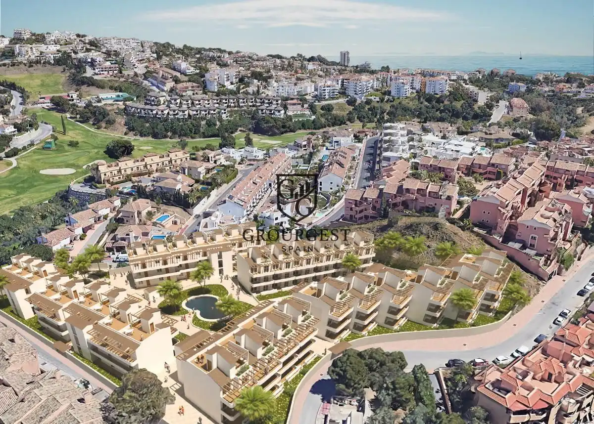 Vista exterior de Pis en venda en Mijas amb Aire condicionat, Terrassa i Piscina comunitària