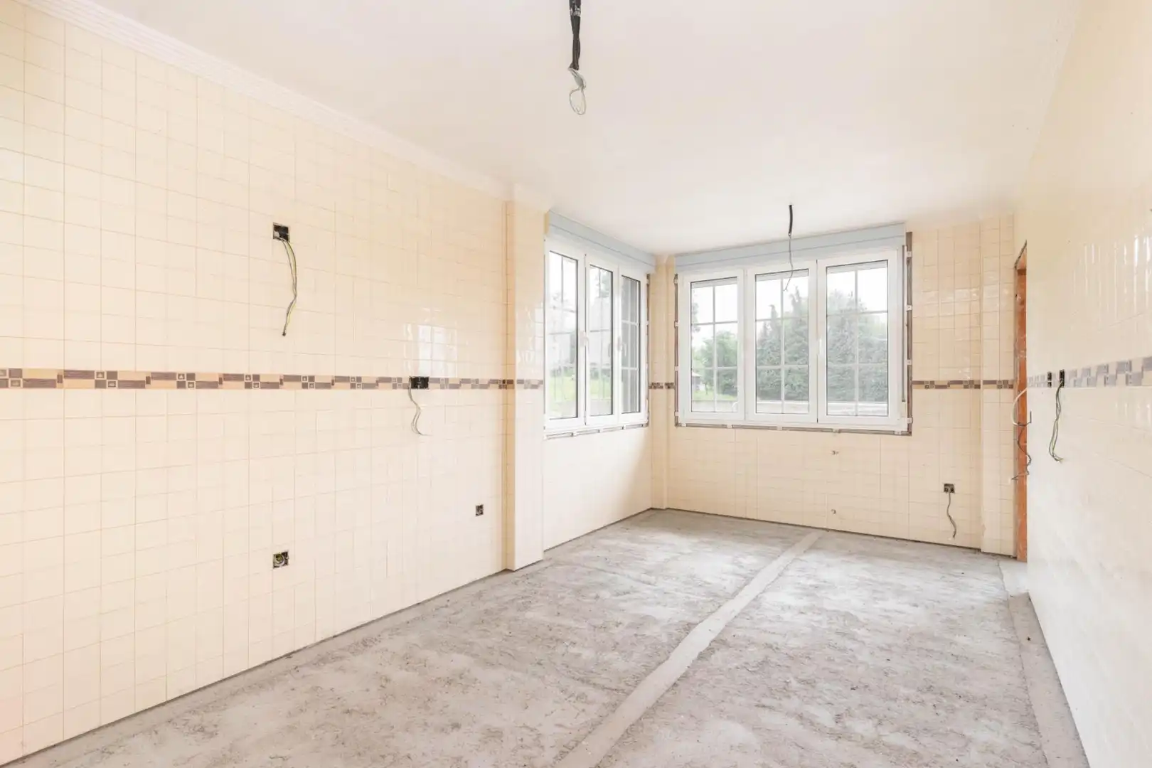 Casa o xalet en venda en Oviedo  amb Jardí privat, Terrassa i Balcó