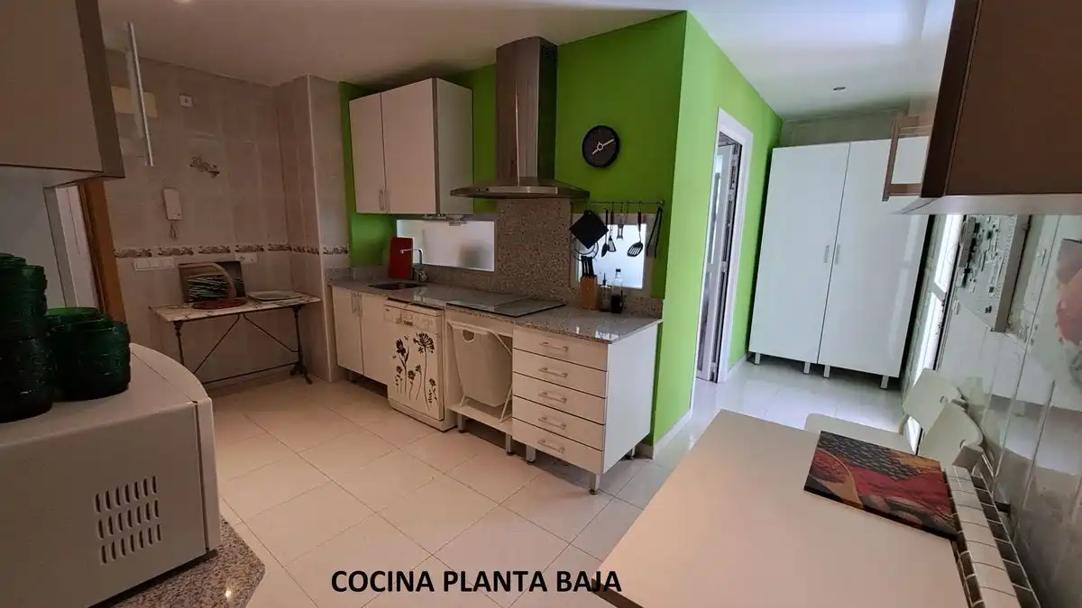 Chalet con terraza en venta en Calle Río Genil, imagen 9