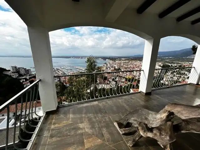 Casa amb jardí en venda a Almadrava - Canyelles - Puig-Rom, imagen 3