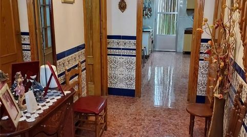 Foto 2 de Casa adosada en venta en Calle Repullete, Villacarrillo, Jaén
