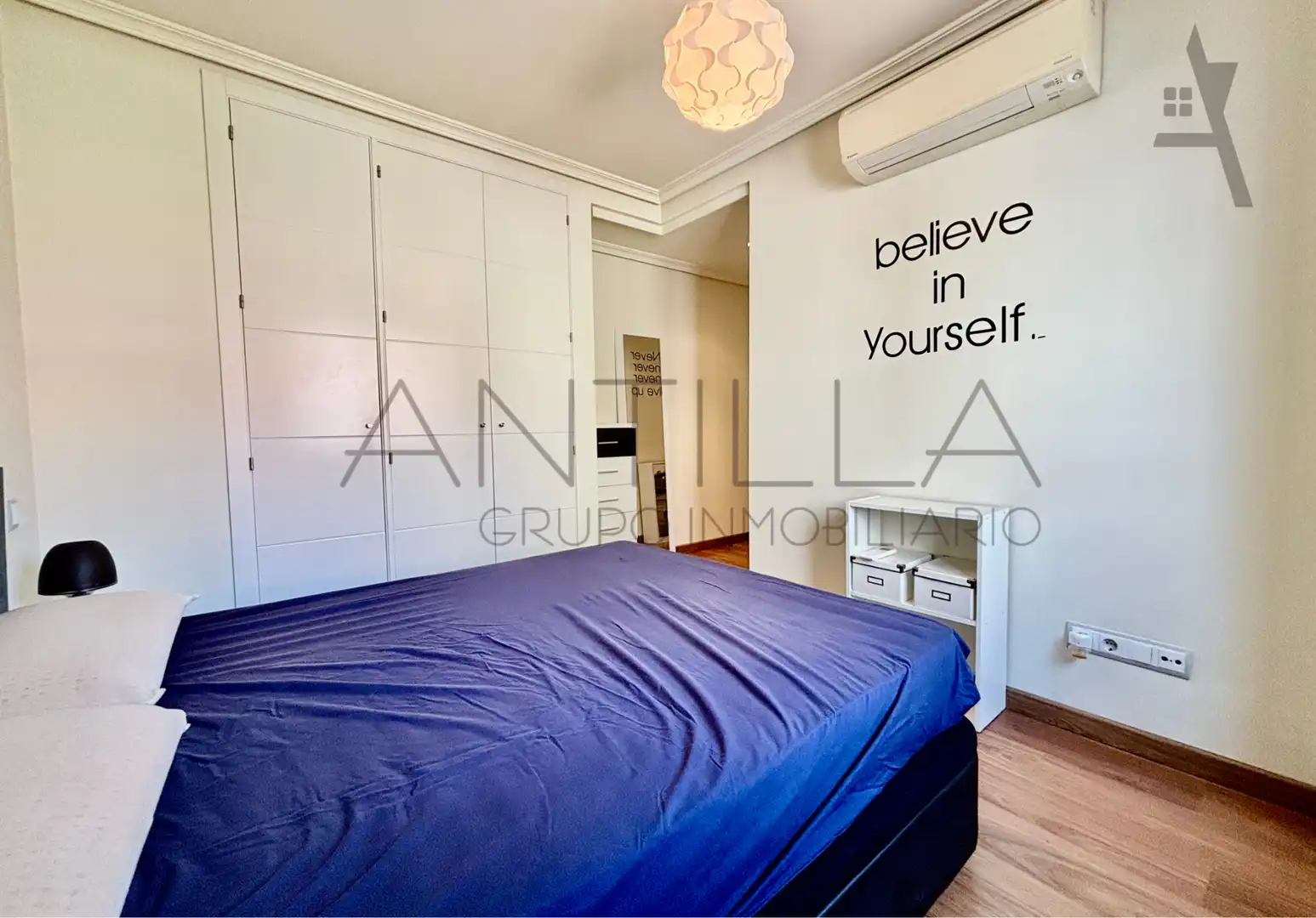 Bedroom of Flat for sale in Madrid  with Air Conditioner, Heating and Furnished