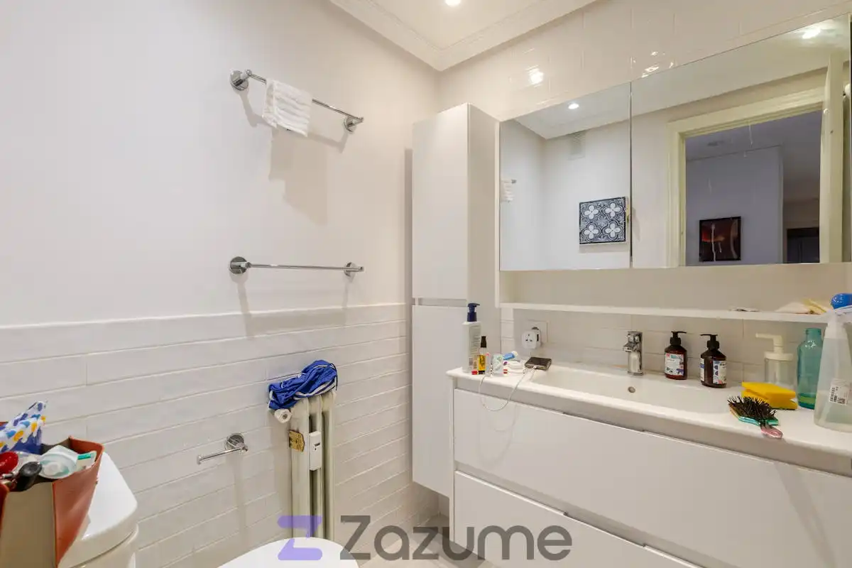 Baño de Piso de alquiler en Alcobendas con Aire acondicionado, Calefacción y Parquet