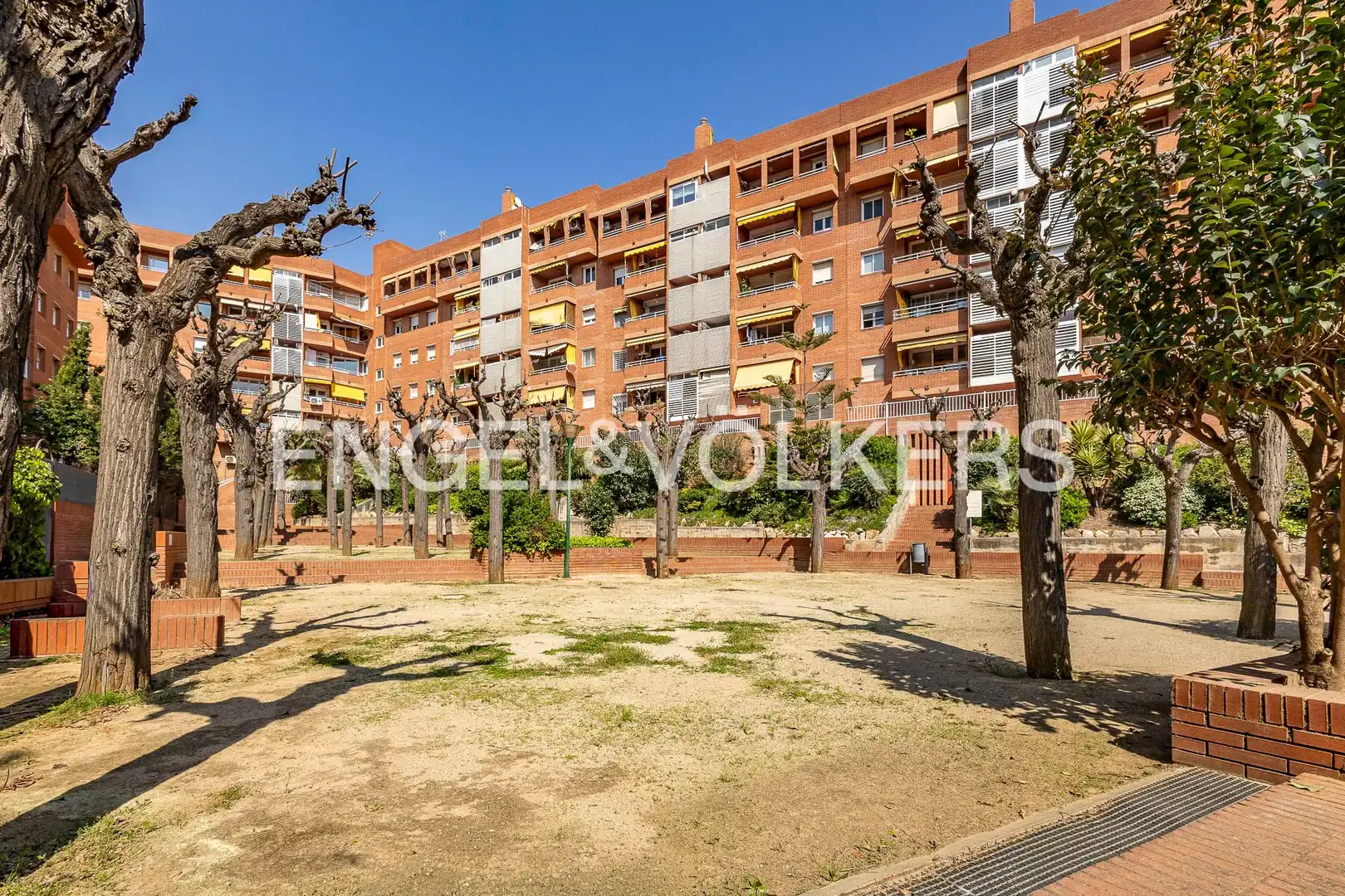 Exterior view of Flat for sale in Sant Joan Despí  with Heating and Terrace