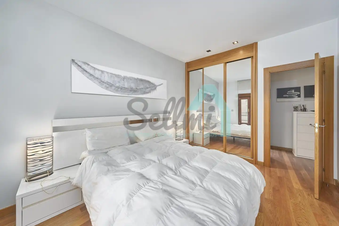 Wohnung zur Miete in Calle Marqués de San Esteban, Barrio del Centro