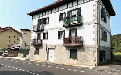 Exterior view of Flat for sale in Castro-Urdiales