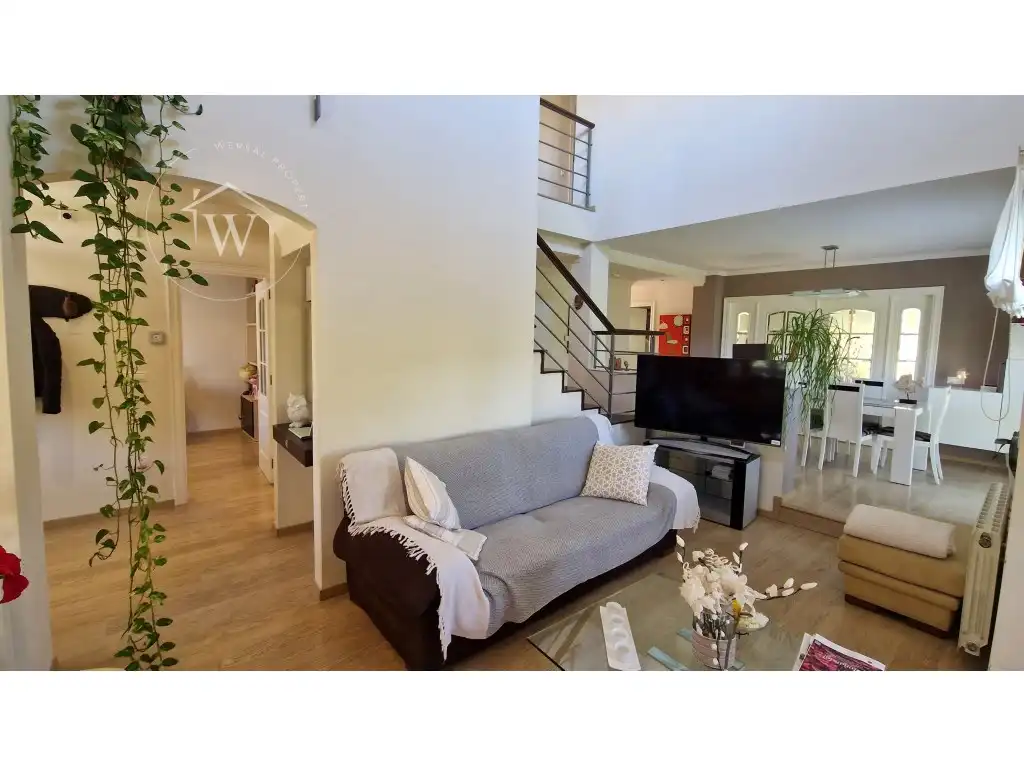 Sala d'estar de Casa o xalet en venda en Cambrils amb Aire condicionat, Moblat i Balcó