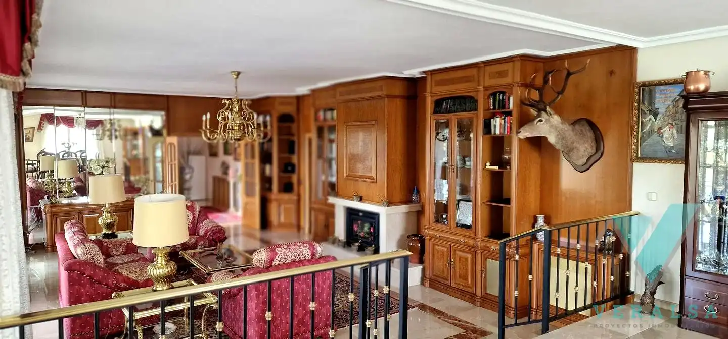 Casa o xalet en venda a Del Bonsái, Prado Norte