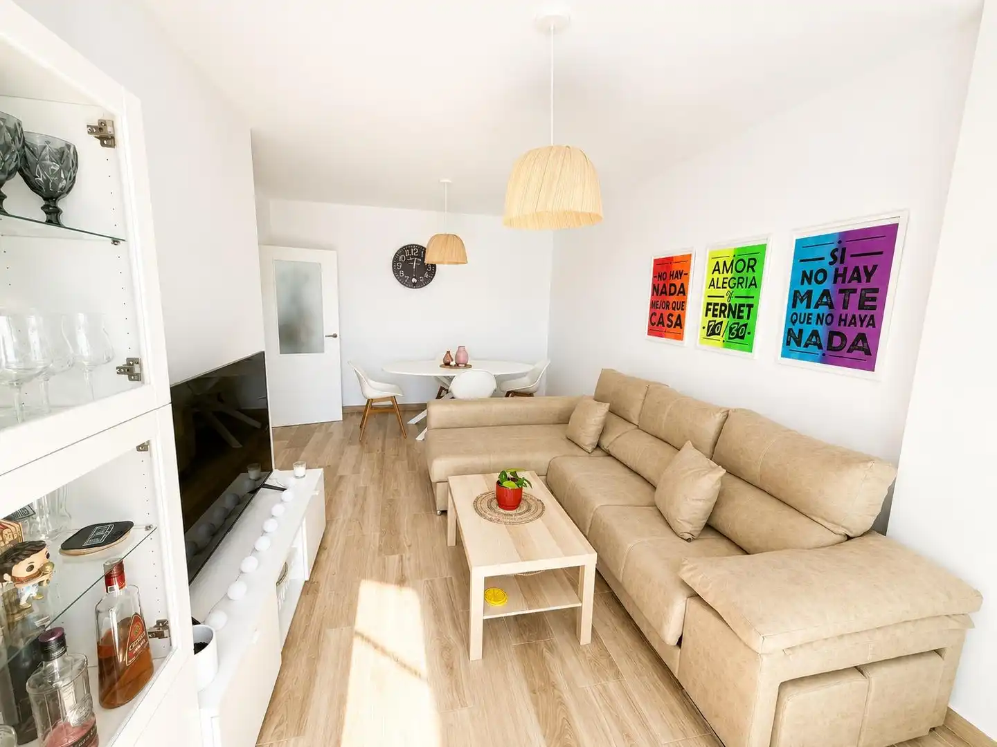 Wohnzimmer von Wohnungen zum Verkauf in Málaga mit Klimaanlage, Privatgarten und Terrasse